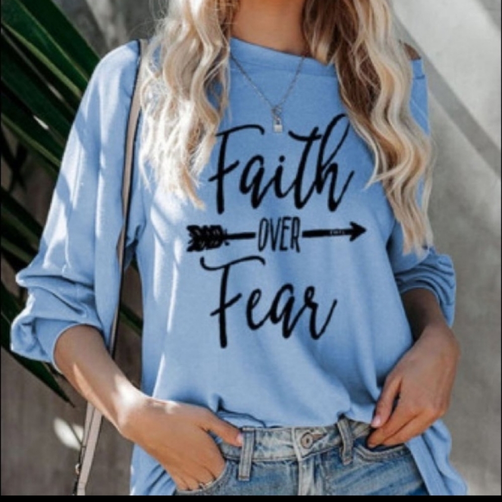 Faith Over Fear Pullover Blue